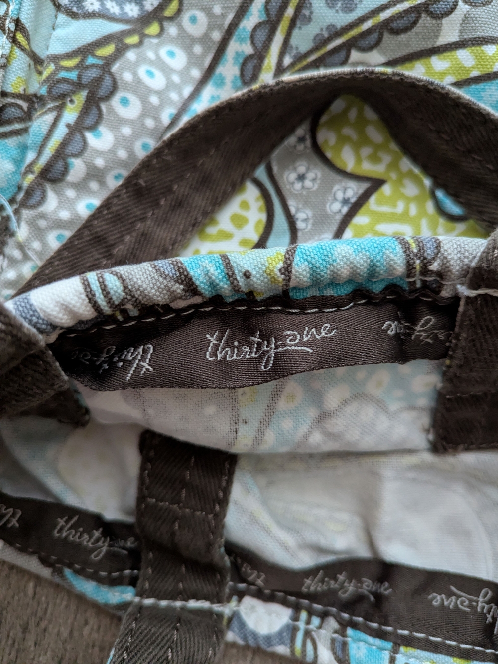 Women's Thirty-One Shoulder Bag - Picture 4 of 4